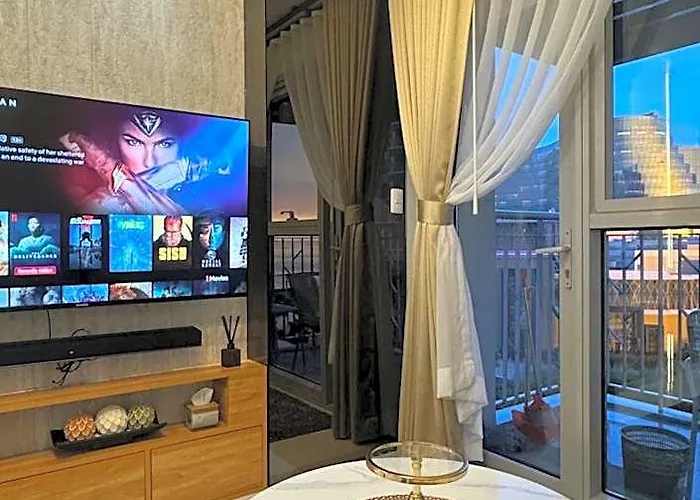 Stylish 1br Near Airport Facing The Bay - 7b 4* Manila